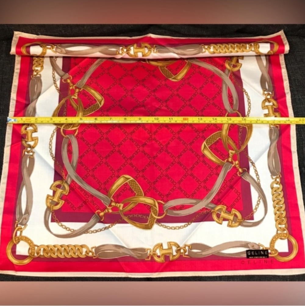 Celine Red and Gold Chain Motif Scarf / Bandana LNC - Picture 5 of 11
